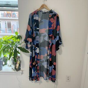 Azulu Multi-Colored Abstract Print Duster Sweater Size Medium